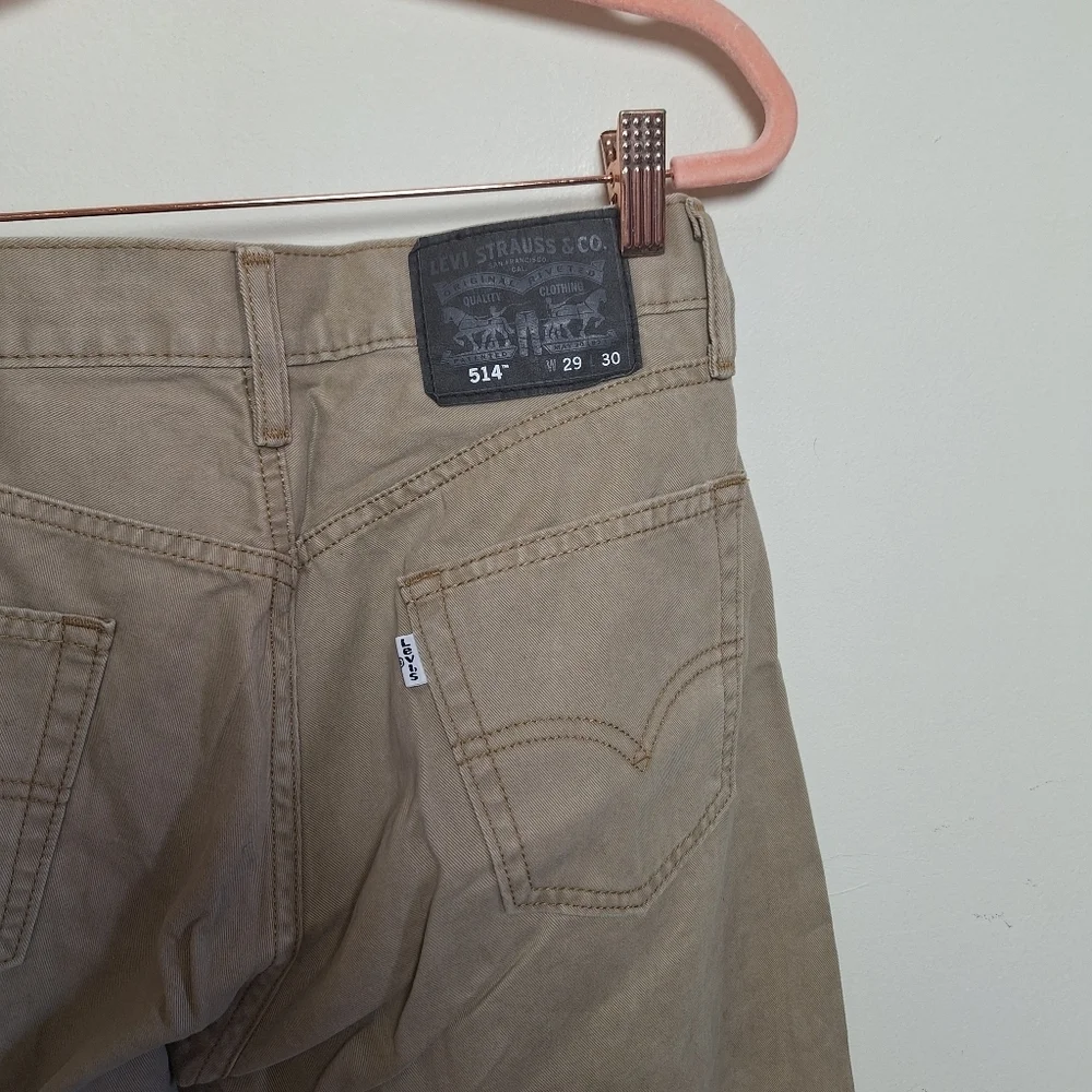 Levi's Men's 514 Straight Leg Tan 100% Cotton Khaki Chinos Size 29 x 30